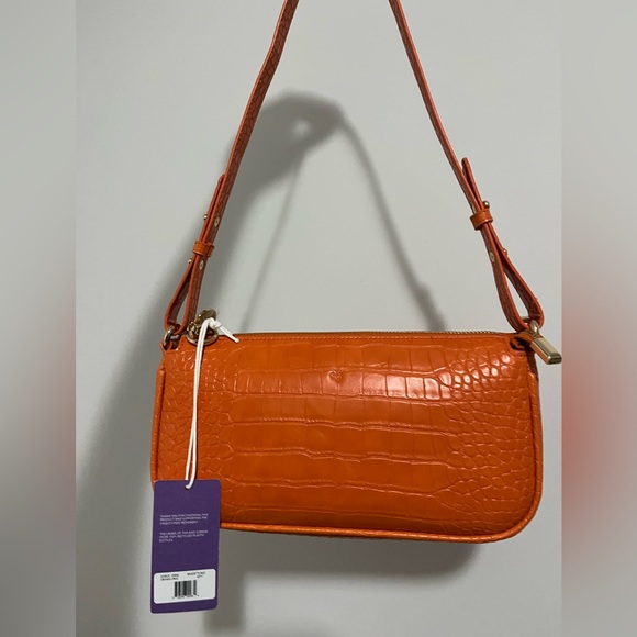 NWT Ela Shoulder Bag - Picture 2 of 5